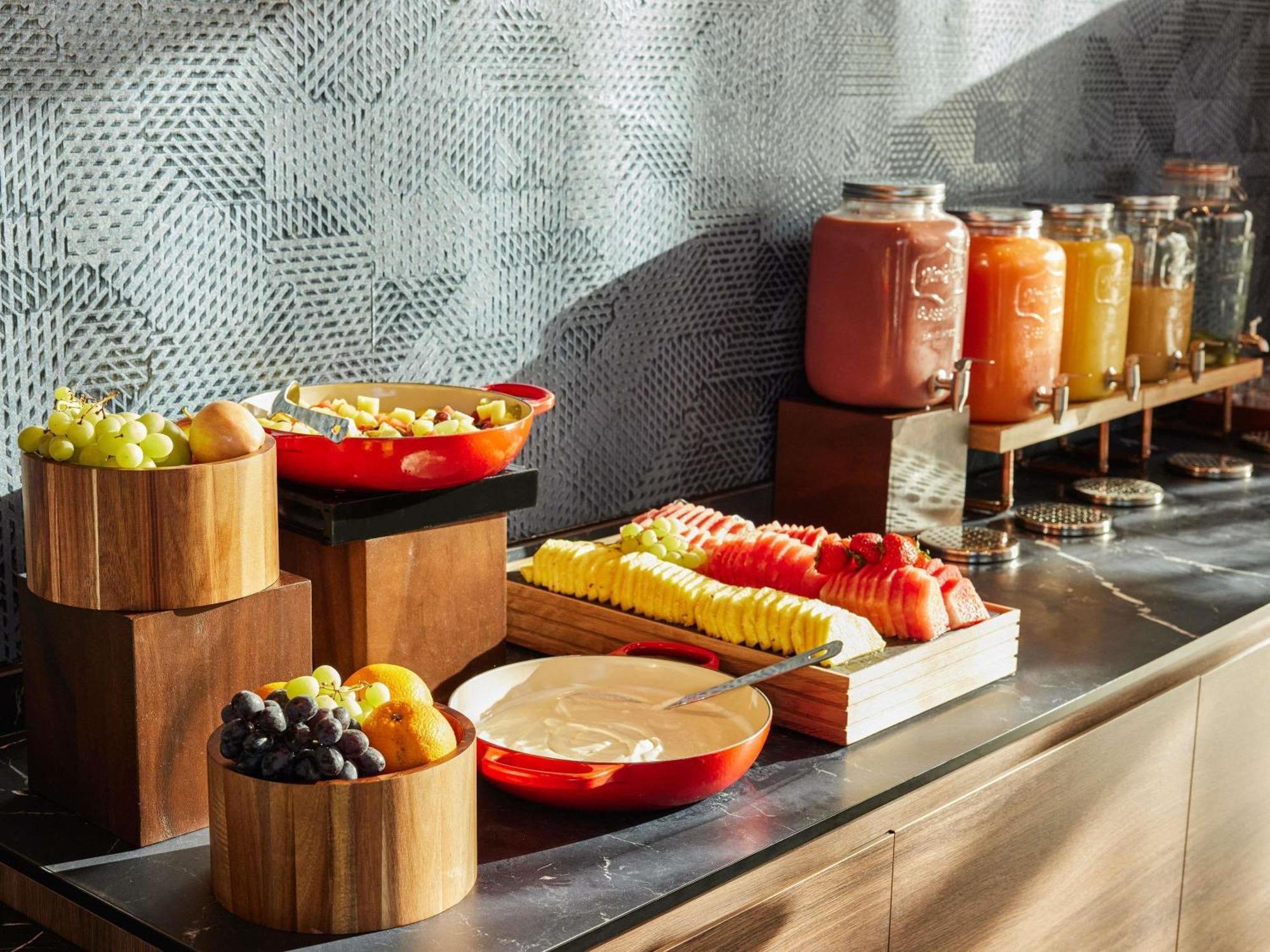 Tribe Manchester Airport By Accor Hale  Buitenkant foto